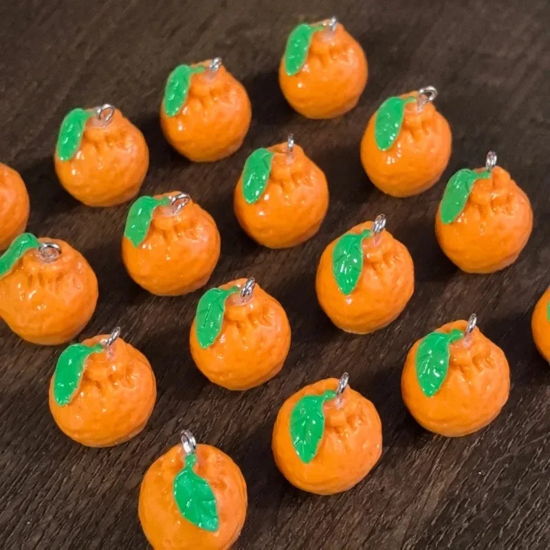 10 Pezzi Ciondoli in Resina a  - Resin Crafts Diy recensione e prezzo