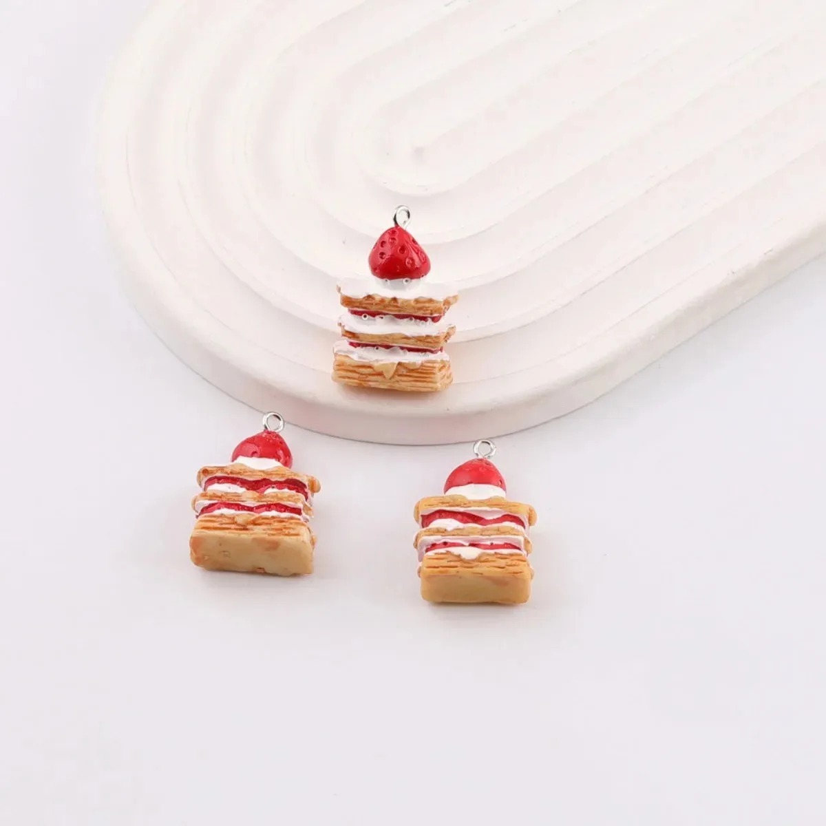 10 Pezzi Mini Ciondoli in Resi - Resin Crafts Diy recensione e prezzo
